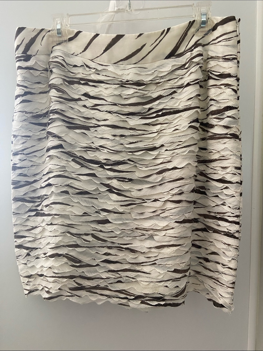 Per Se layer Texture of Brown and cream Stripe Pencil Skirt Sz 10 mini